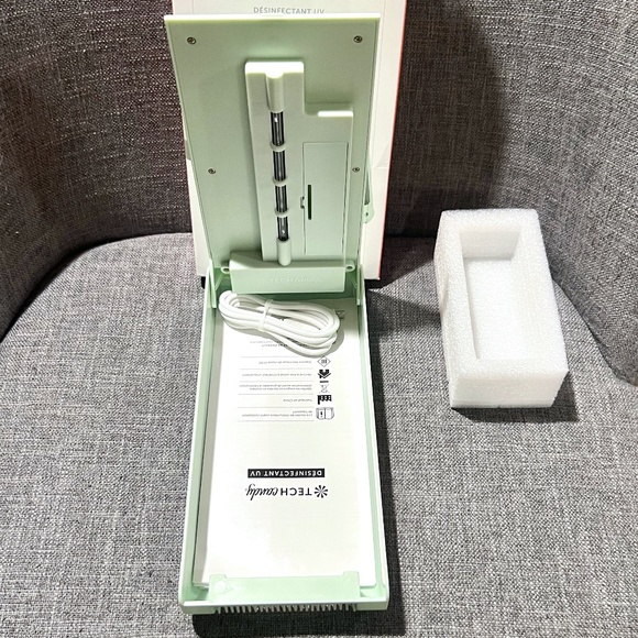 Tech Candy UV Sanitizing Bed - Picture 3 of 5